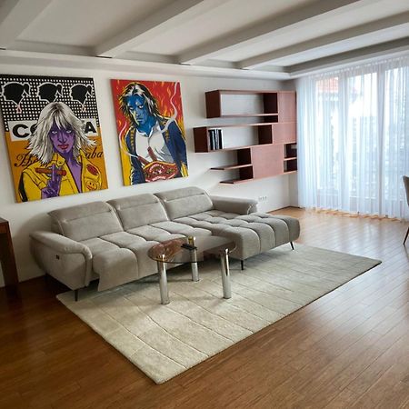 Old Town Apartment Bratislava Exteriör bild