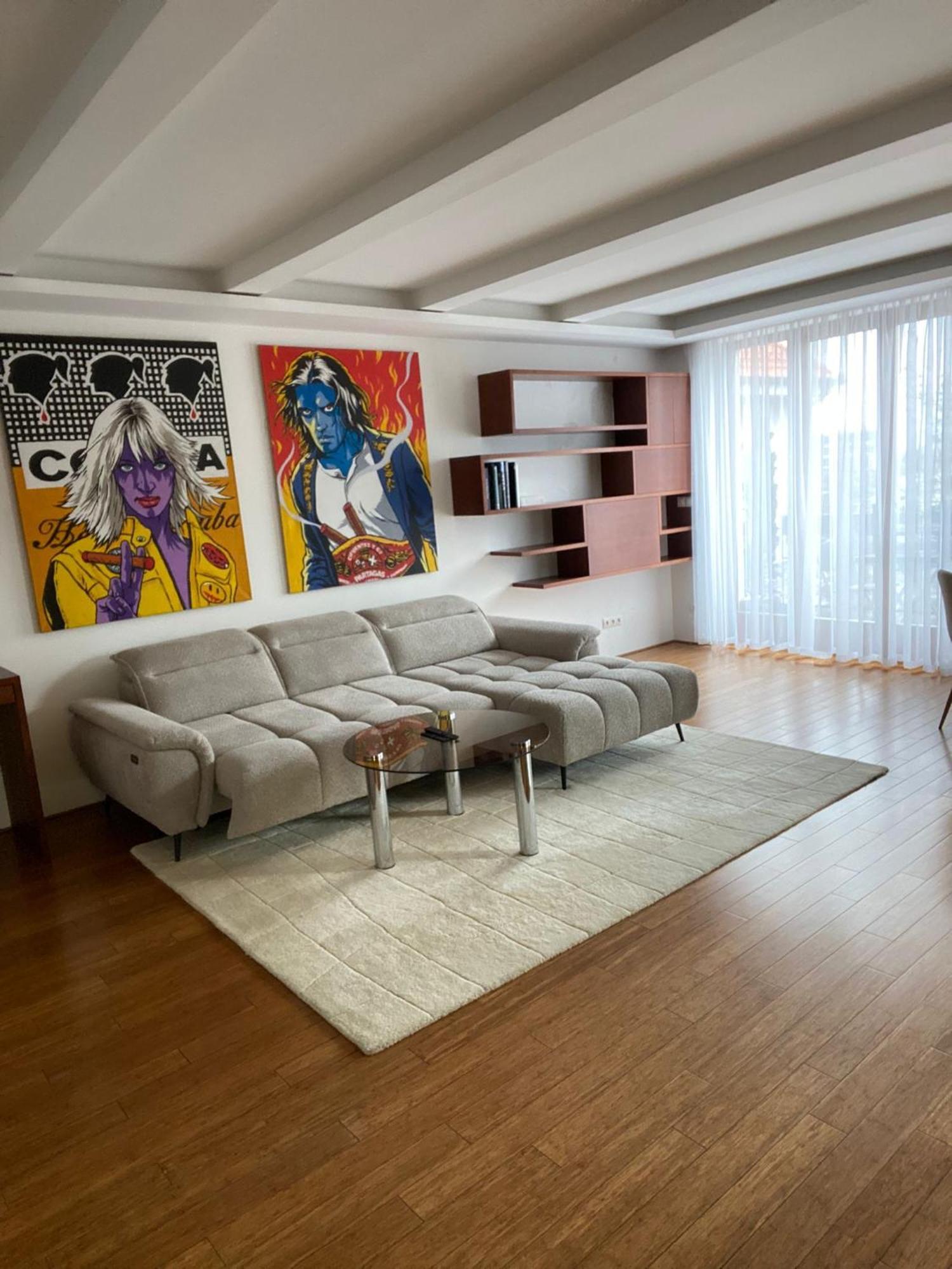Old Town Apartment Bratislava Exteriör bild