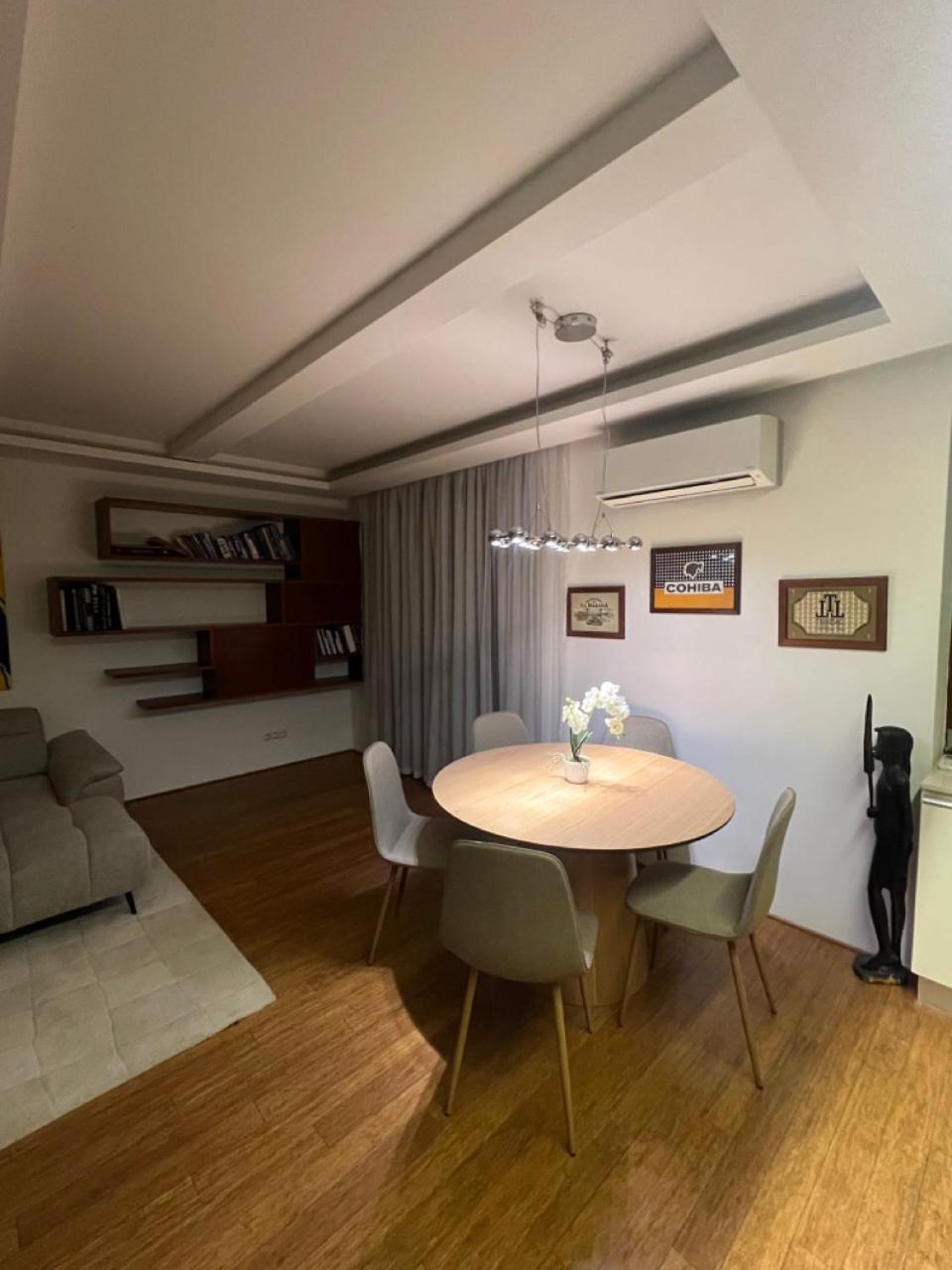 Old Town Apartment Bratislava Exteriör bild